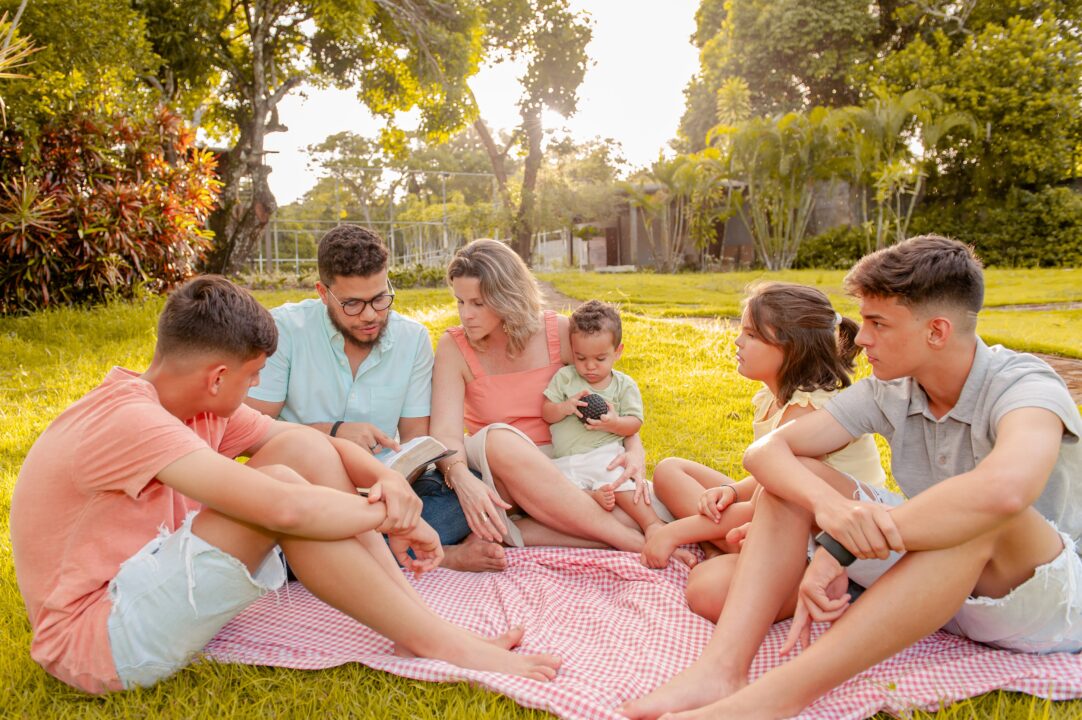 Culto doméstico: por que e como fazer?